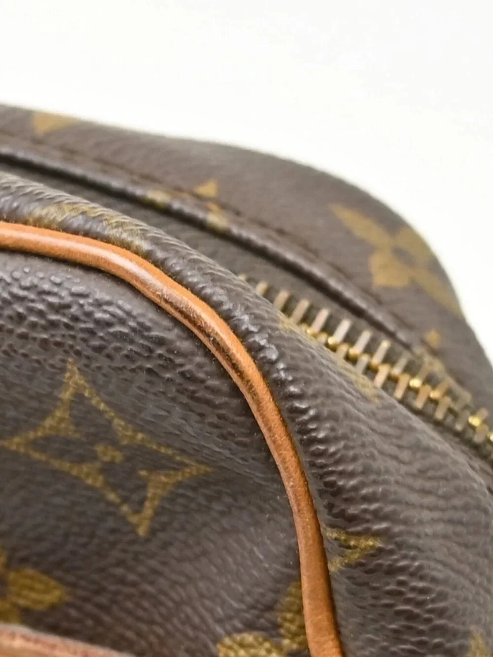 LOUIS VUITTON COMPIEGNE 28 CLUCTH HANDBAG MONOGRAM